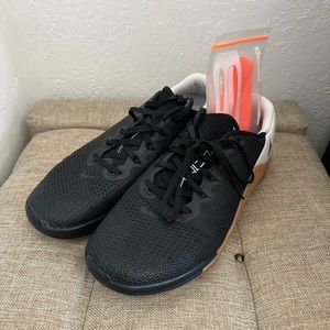 Nike Metcon 5 Training Shoes Men's 10.5  Sneakers Black Gum Cross Gym